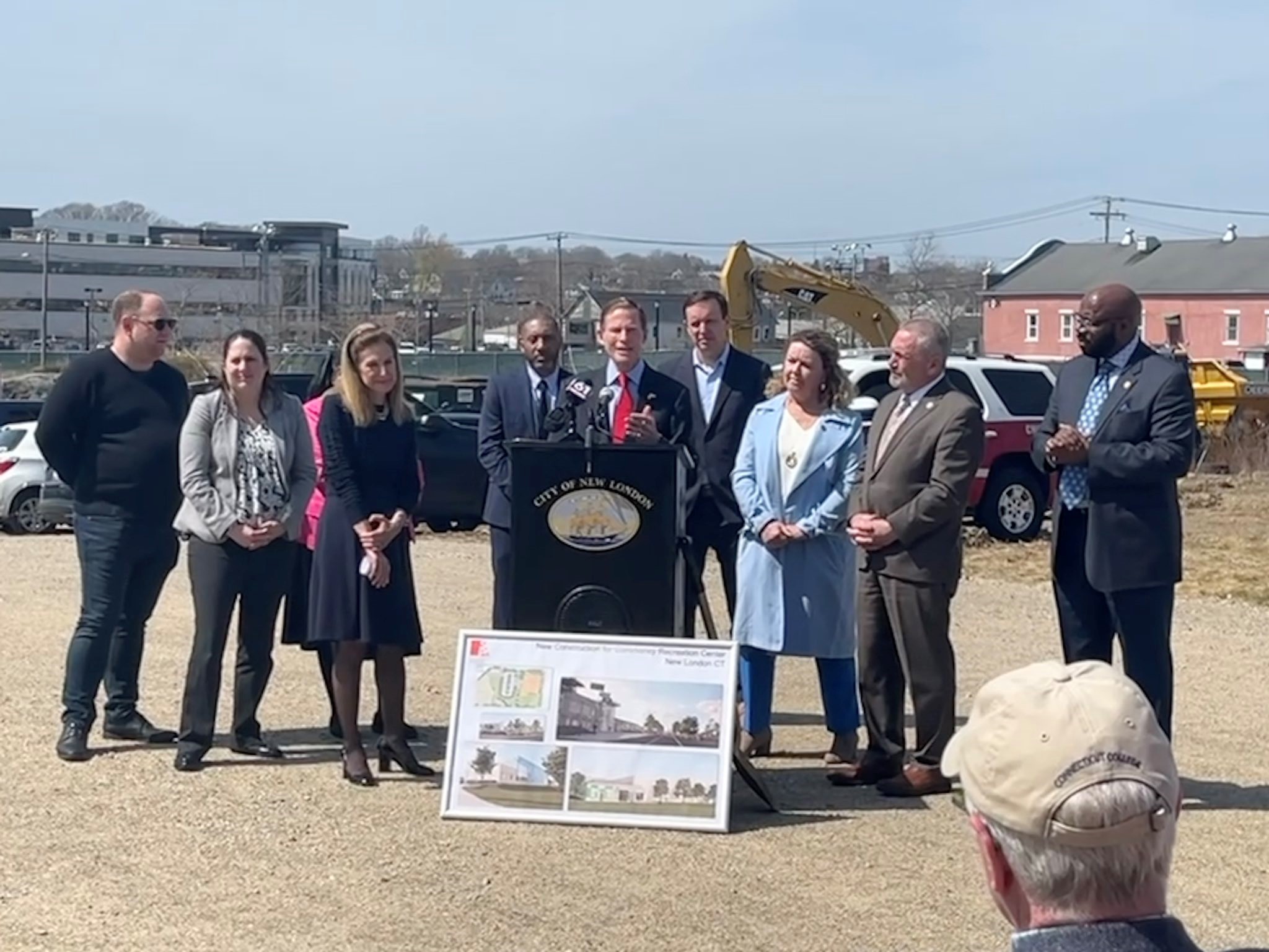 Blumenthal and U.S. Senator Chris Murphy (D-CT) joined New London Mayor Mike Passero to announce $2 million in federal funds for the construction of a new Community Recreation Center. 